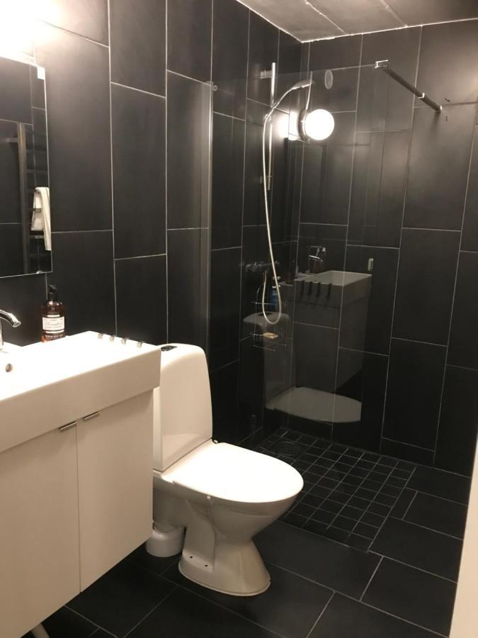 3-Rumslaegenhet I Villa Med Havsutsikt I Bastad Hindbaersvaegen 22 Exterior foto